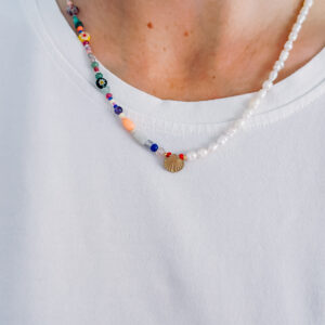 Ketting one of a kind met parelmoer