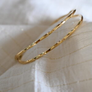 Open stainless steel armband